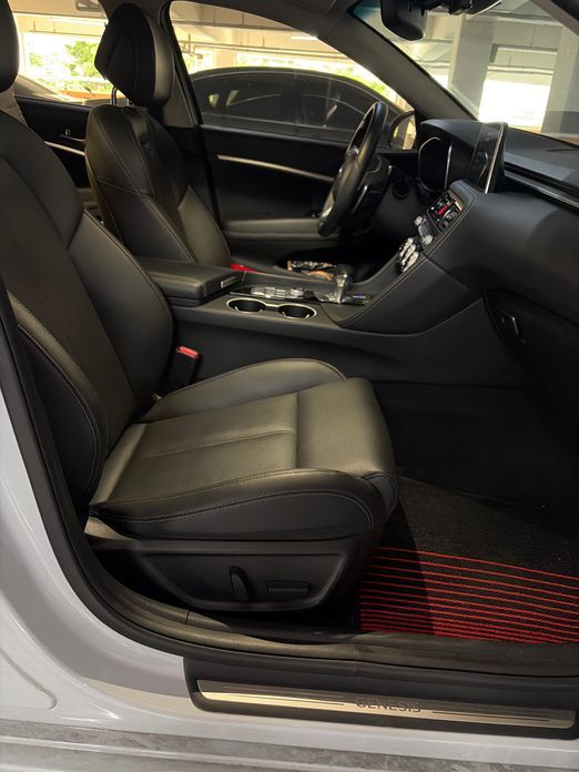 Genesis G70 2020