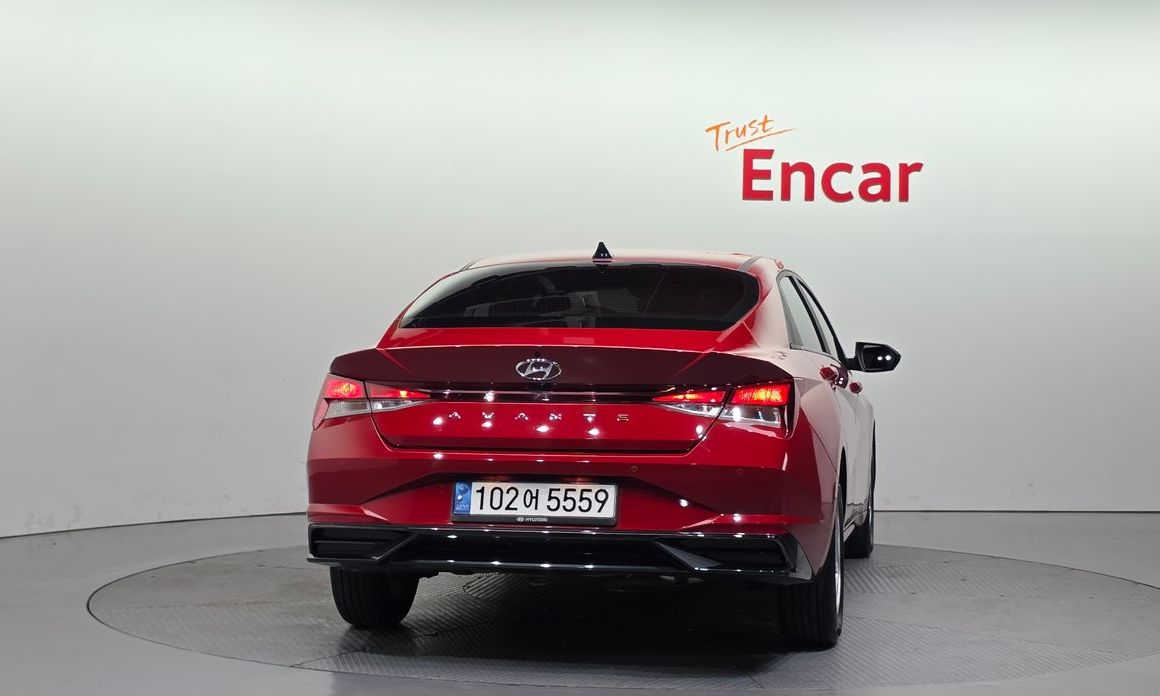 Hyundai AVANTE 2022