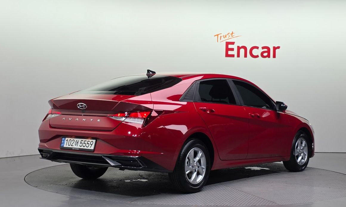 Hyundai AVANTE 2022