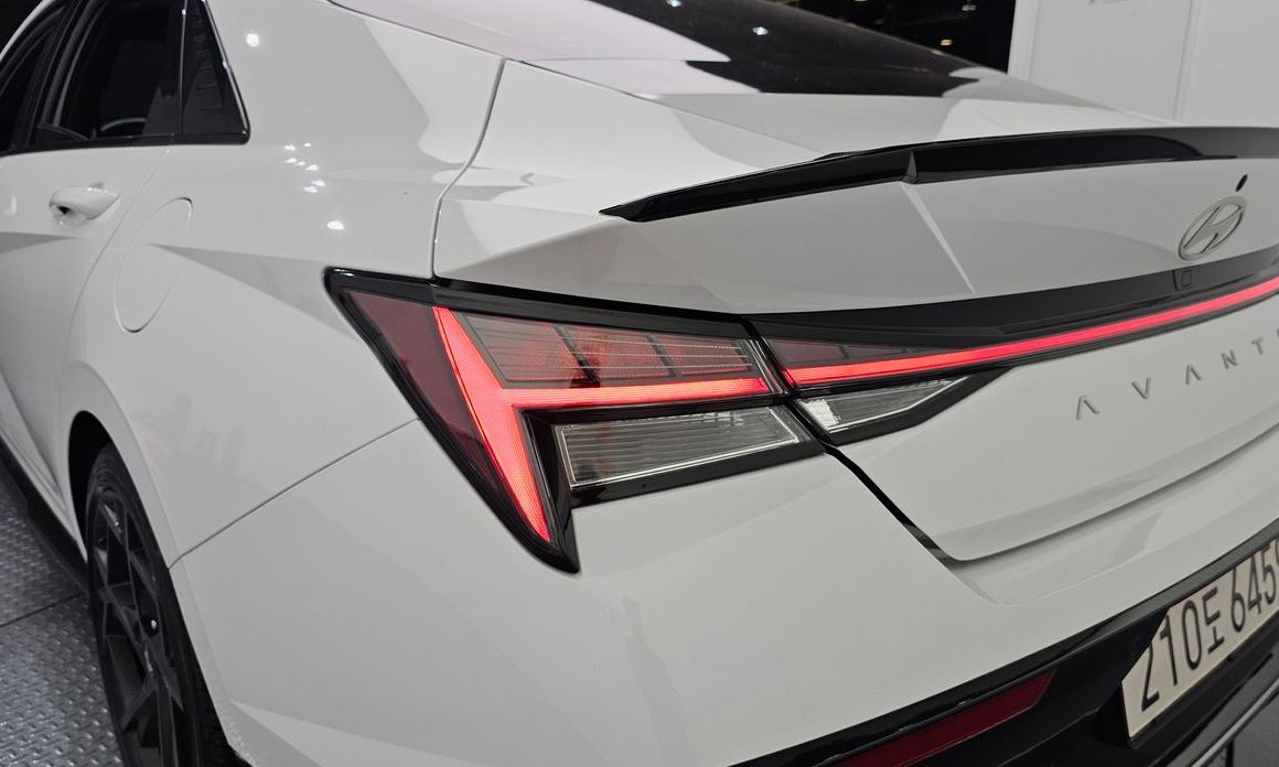 Hyundai AVANTE 2024