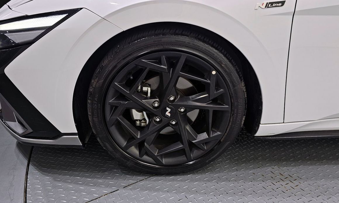 Hyundai AVANTE 2024