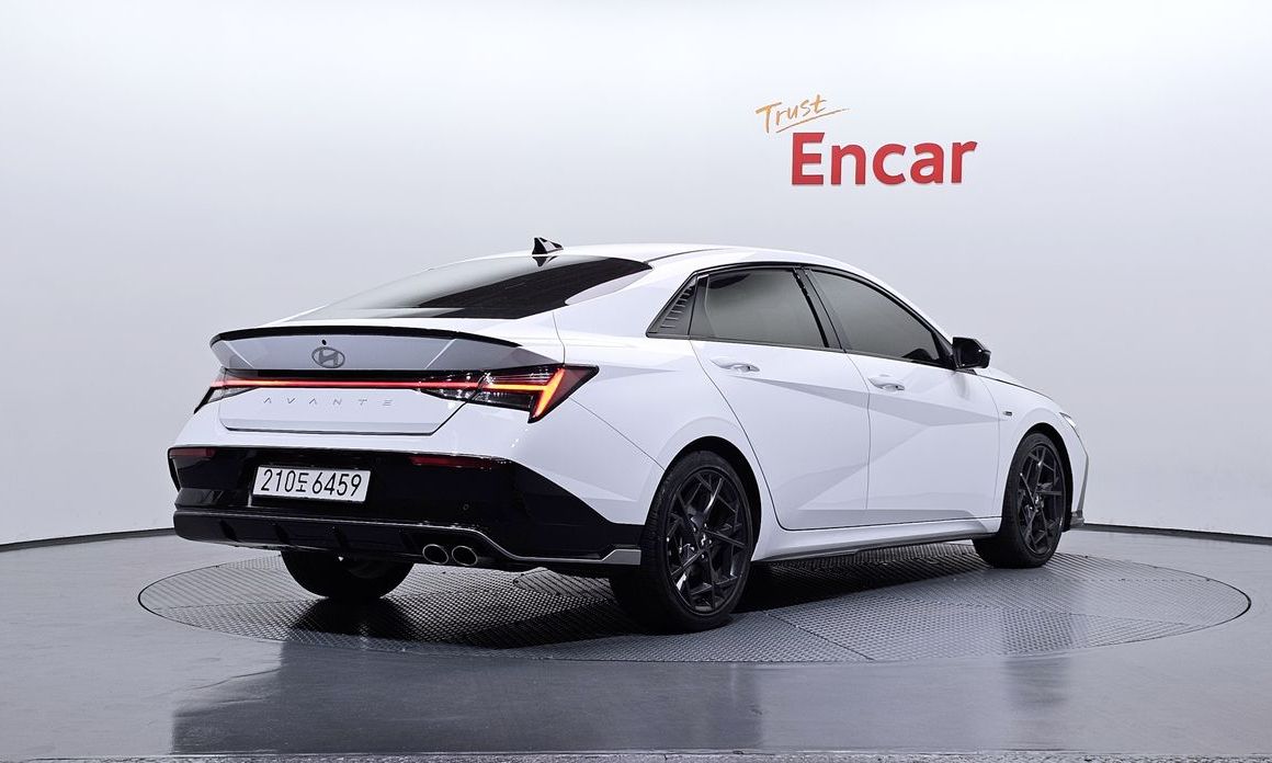 Hyundai AVANTE 2024