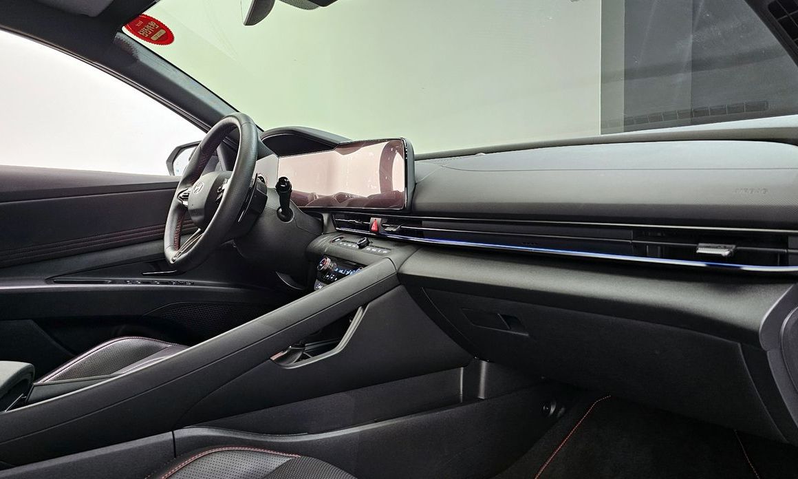 Hyundai AVANTE 2024