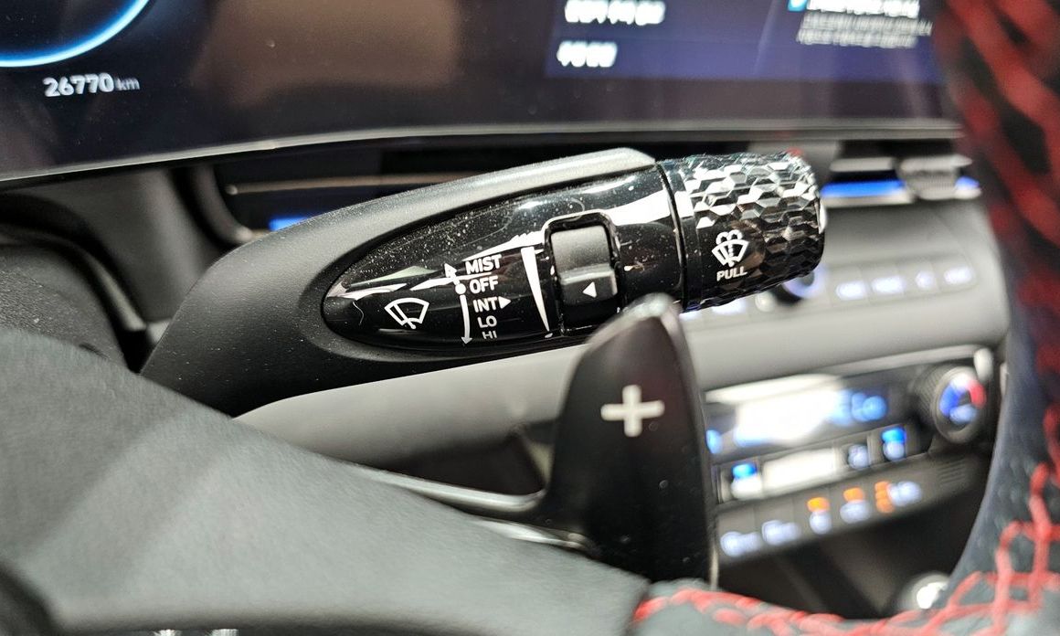 Hyundai AVANTE 2024