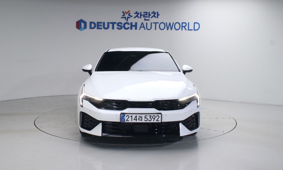 Kia K5 2025