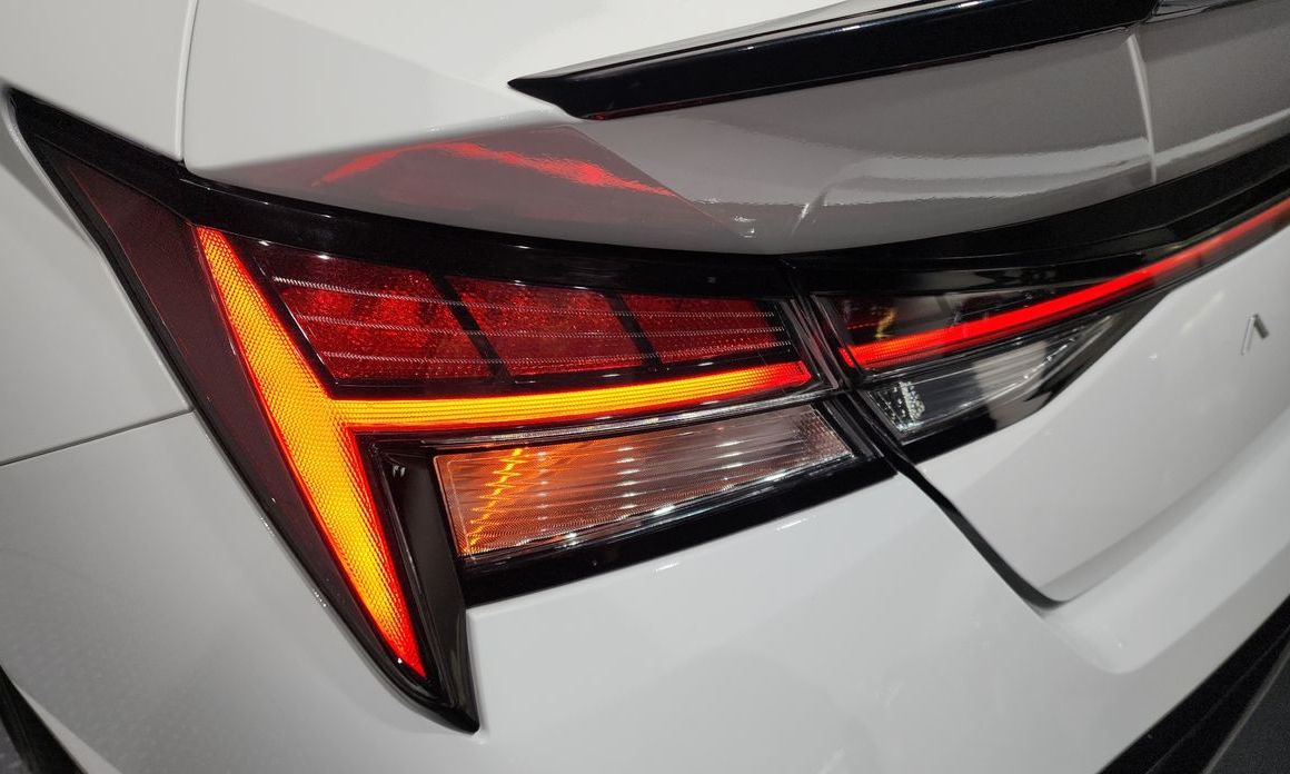 Hyundai AVANTE 2025