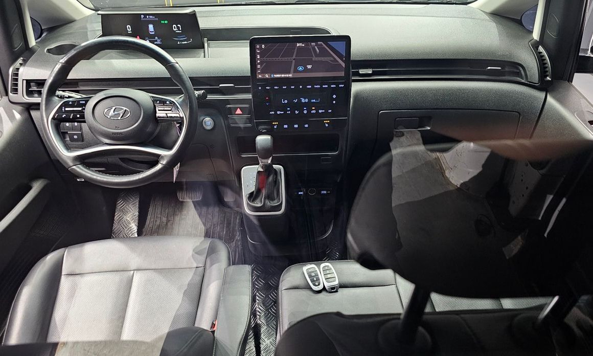 Hyundai Staria 2023