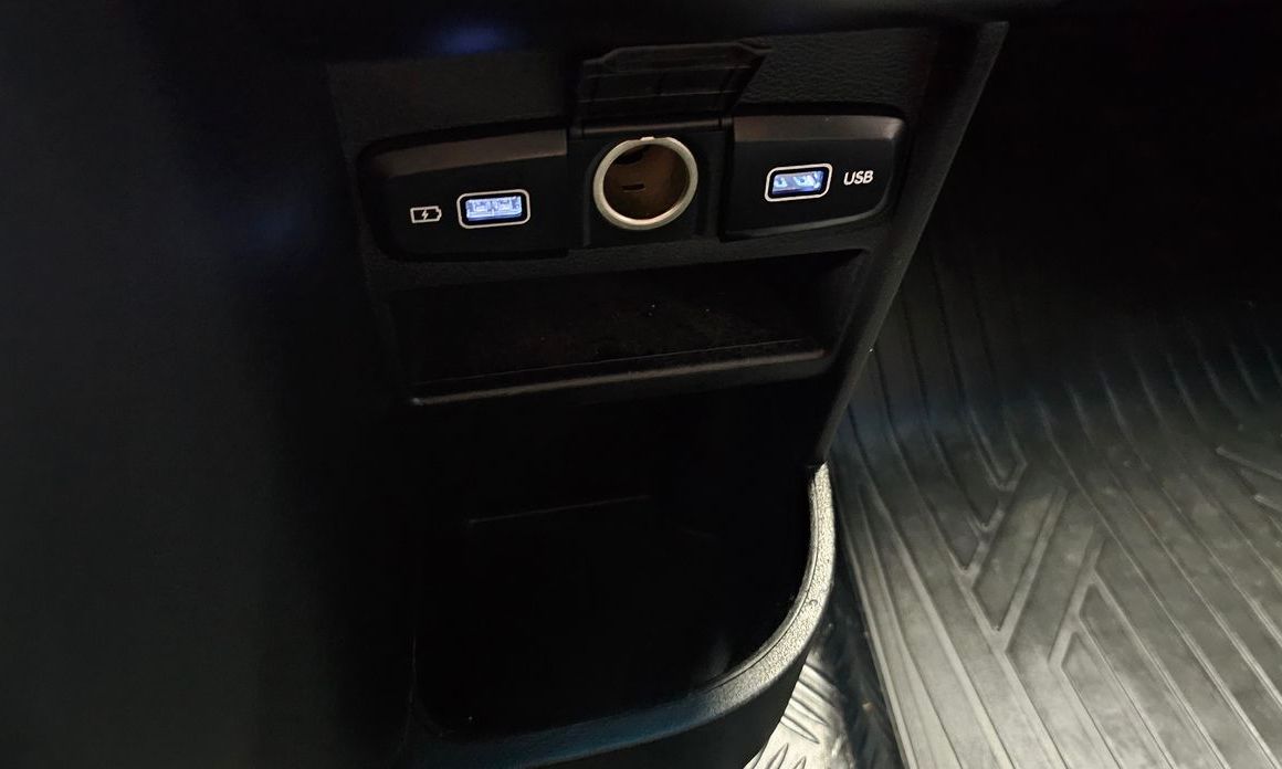 Hyundai Staria 2023