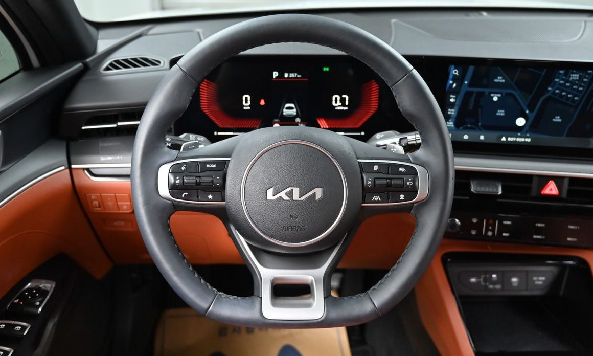 Kia K5 2025