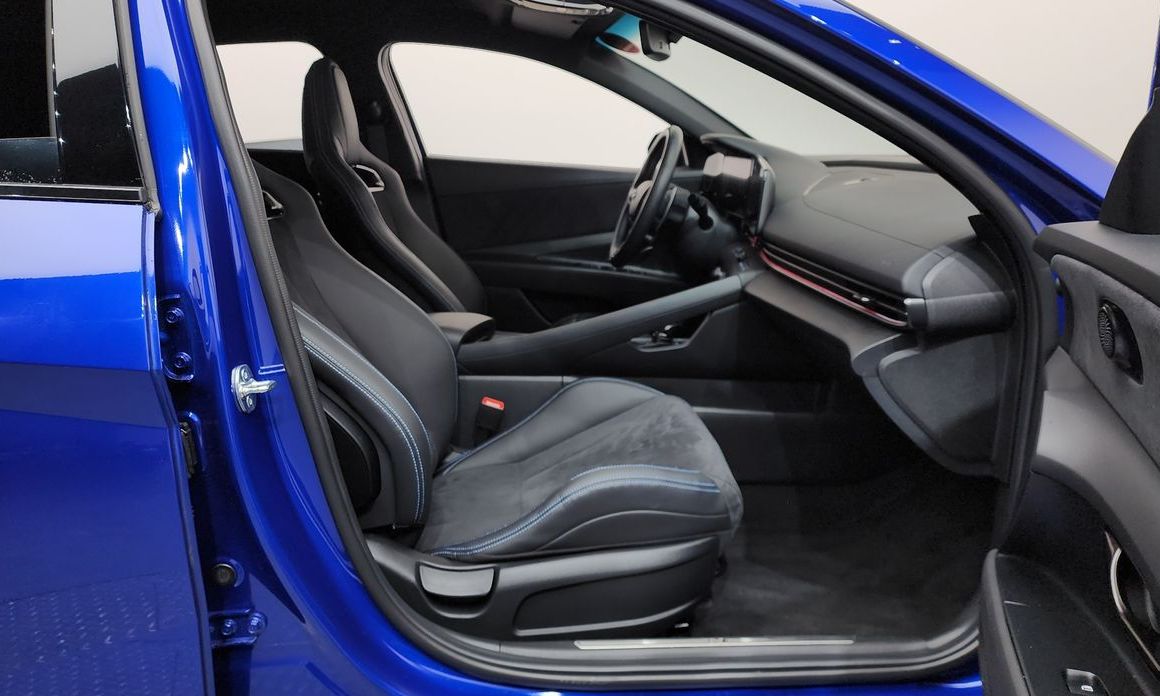 Hyundai AVANTE 2024