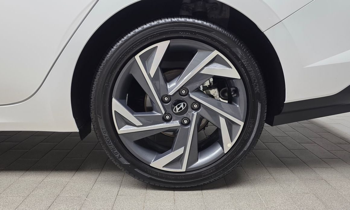 Hyundai AVANTE 2026