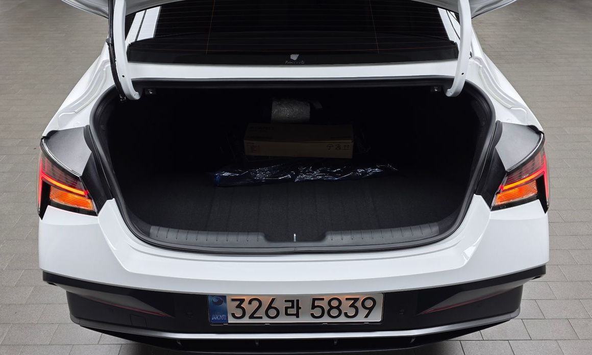 Hyundai AVANTE 2026