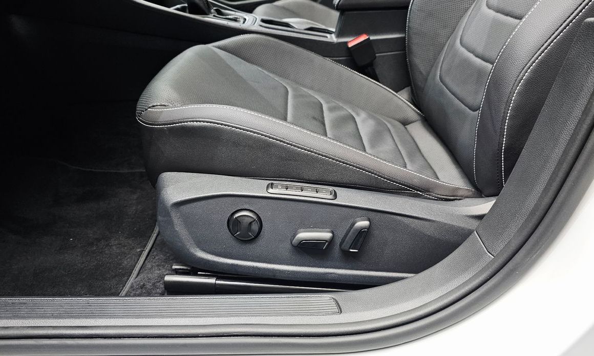 Volkswagen Jetta 2023