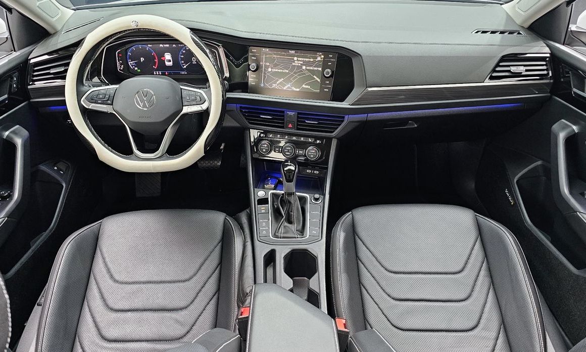 Volkswagen Jetta 2024