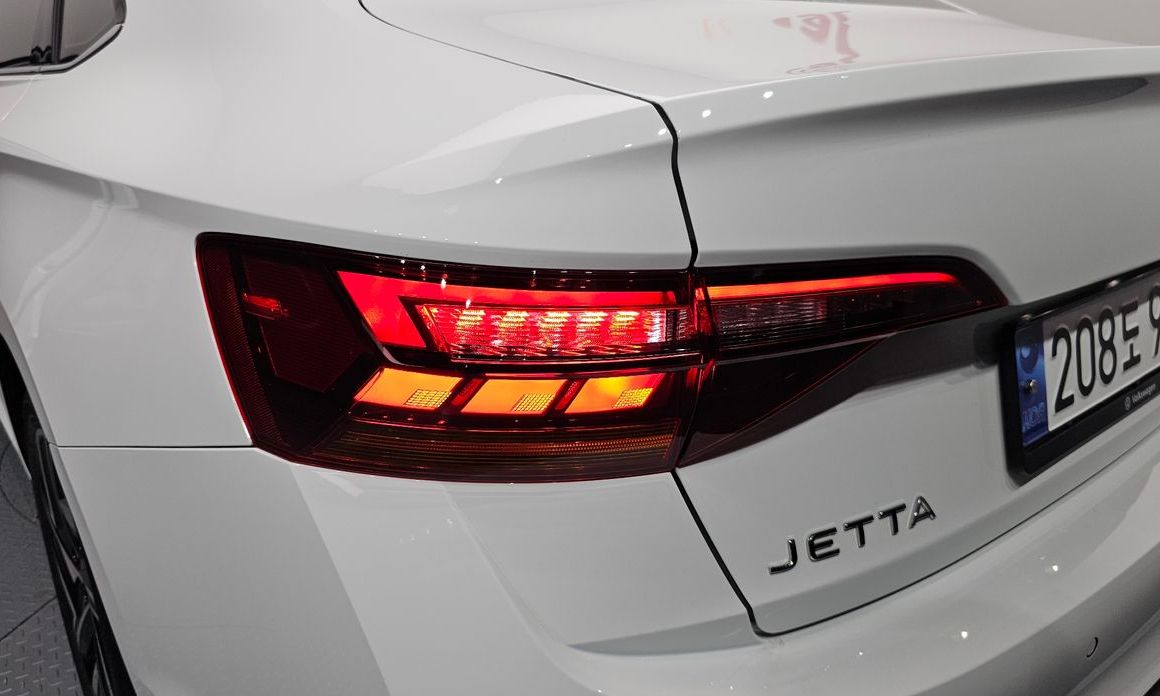 Volkswagen Jetta 2024