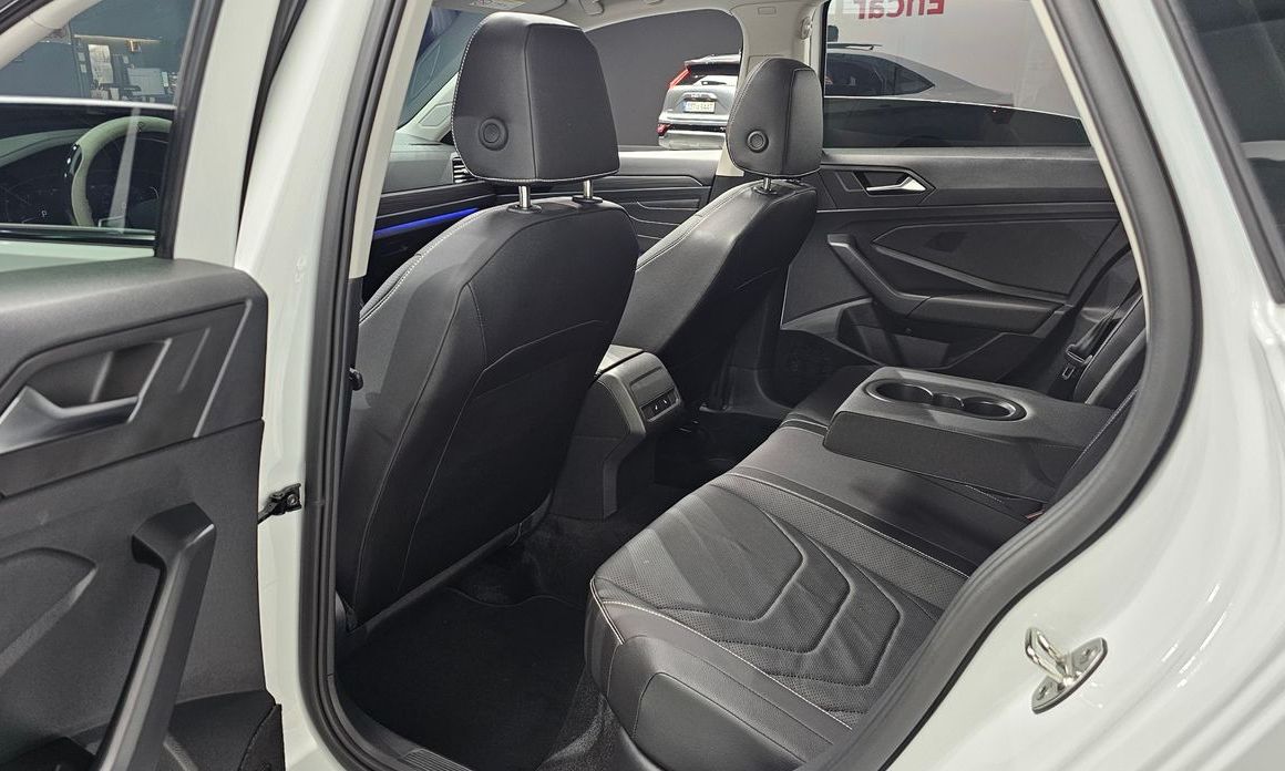 Volkswagen Jetta 2024