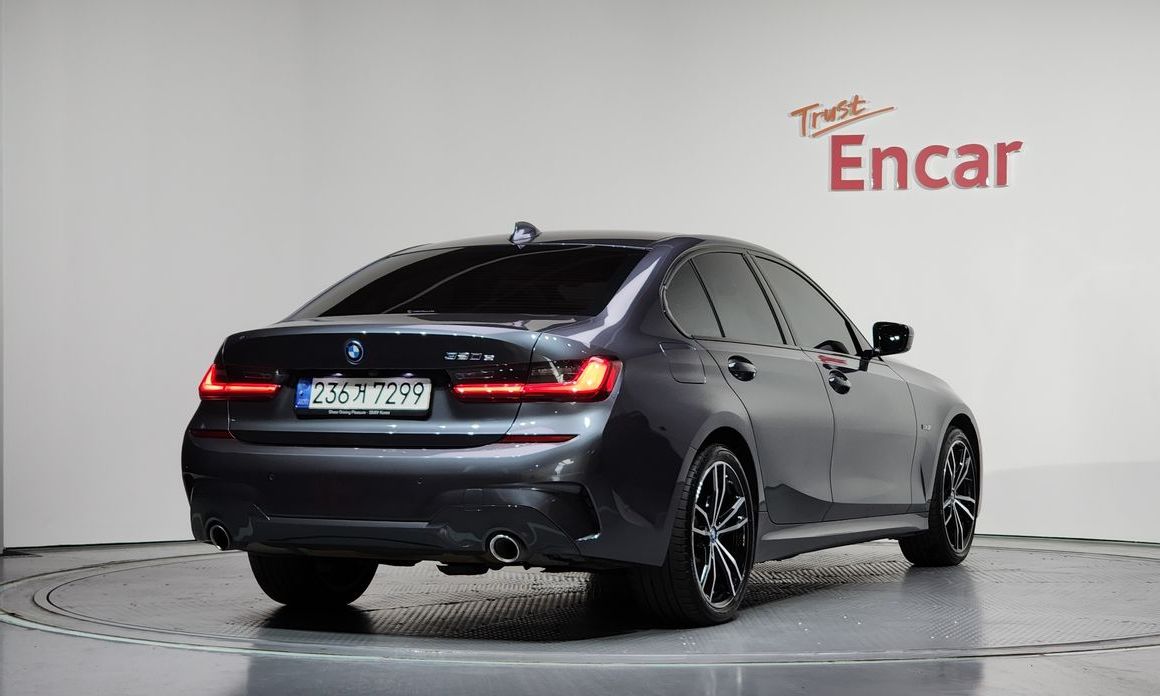 BMW 3-Series 2022