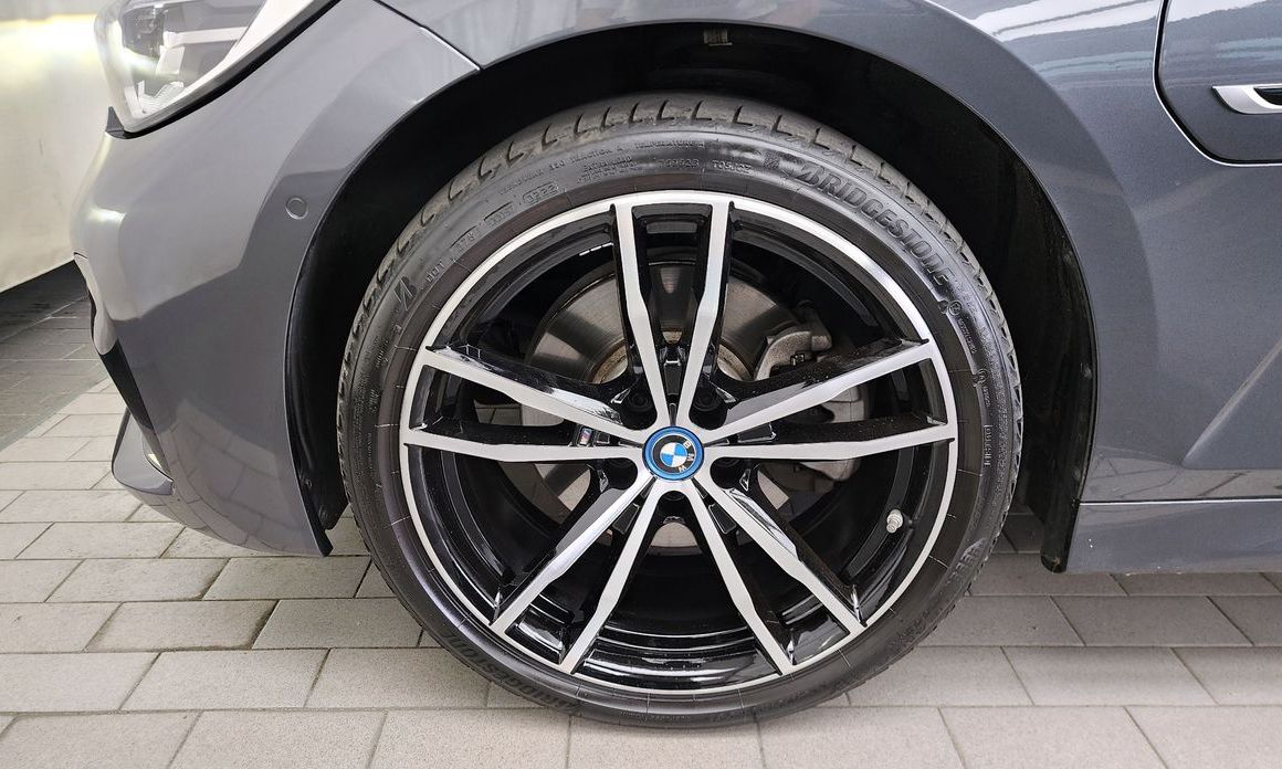 BMW 3-Series 2022