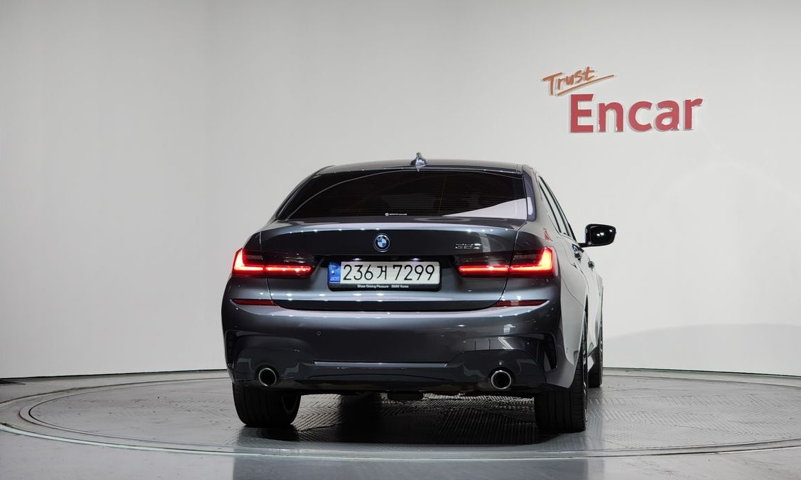 BMW 3-Series 2022