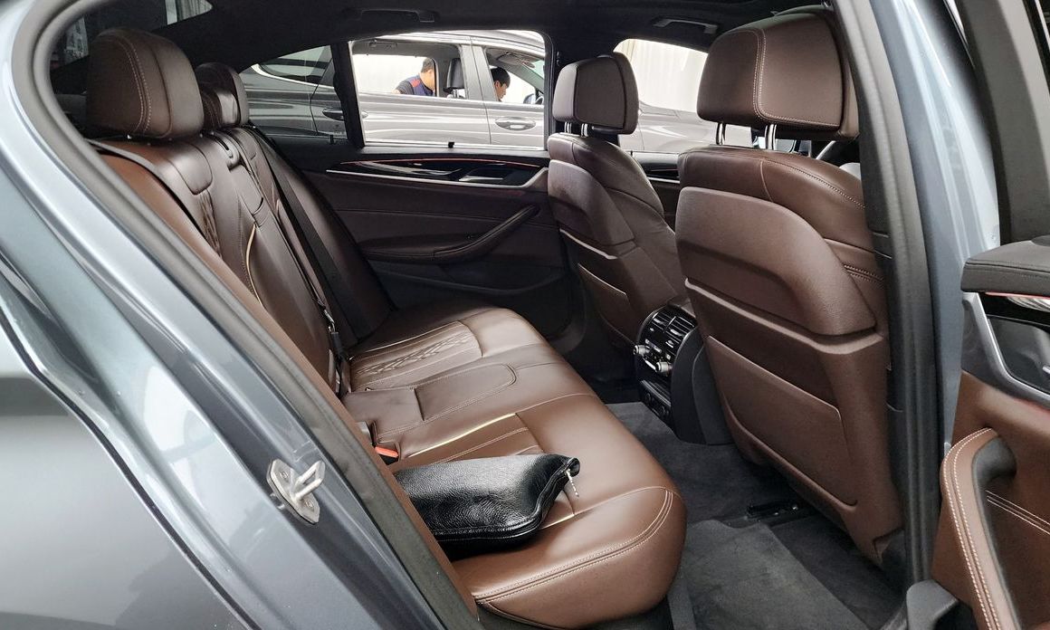 BMW 5-Series 2019