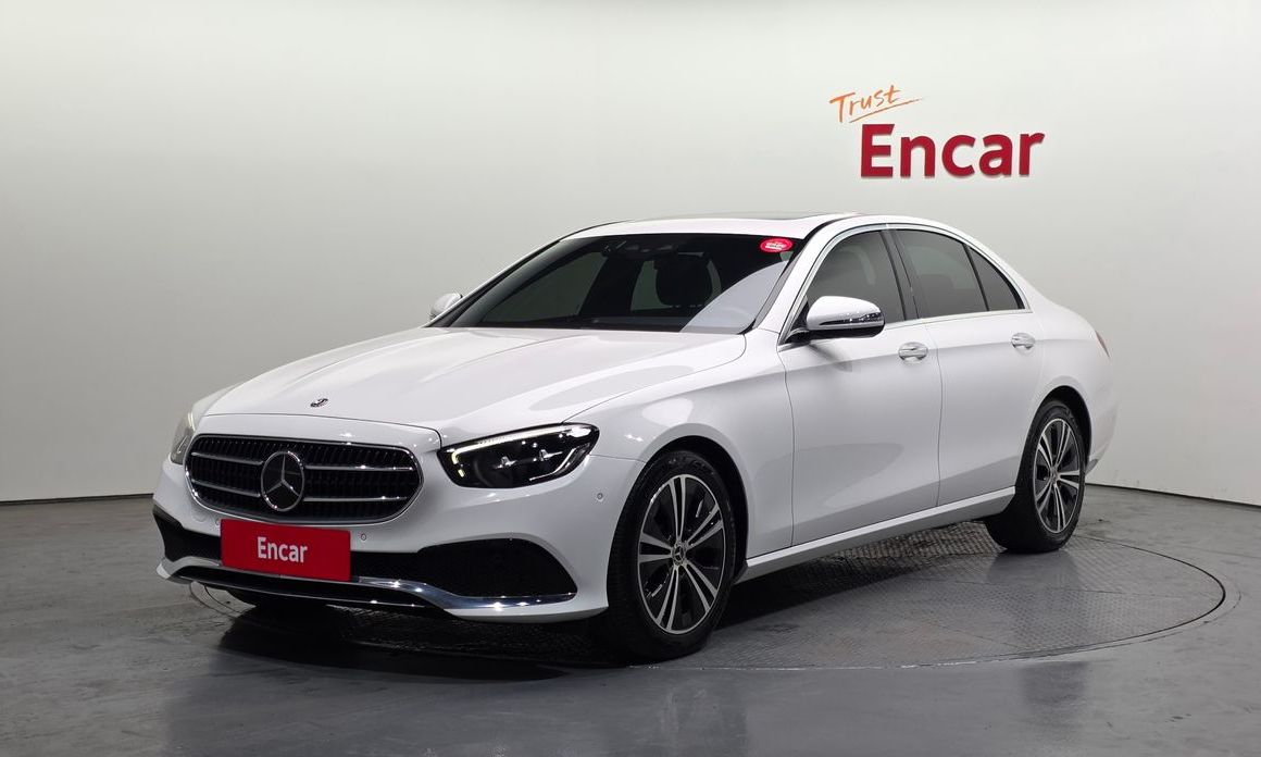 Mercedes-Benz E-Class 2021
