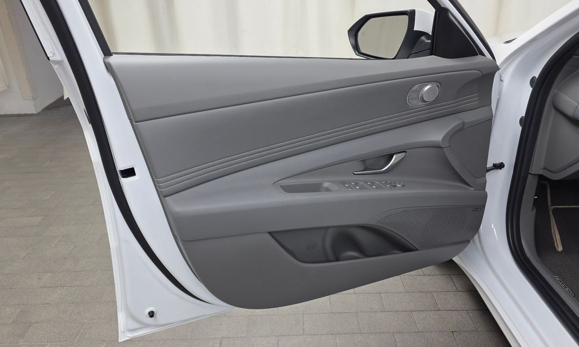 Hyundai AVANTE 2026