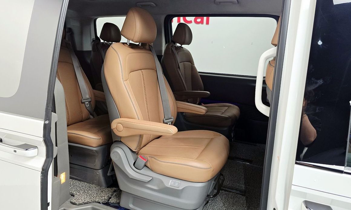 Hyundai Staria 2023