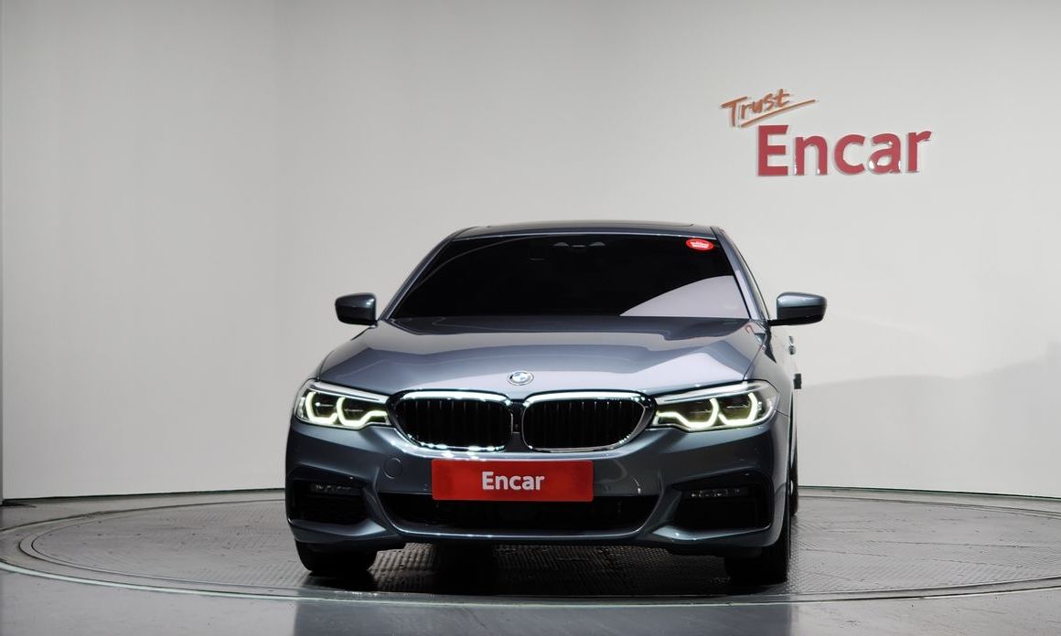 BMW 5-Series 2019