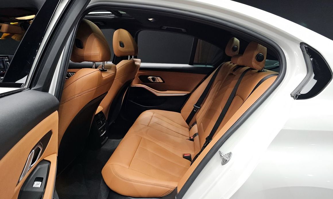 BMW 3-Series 2024