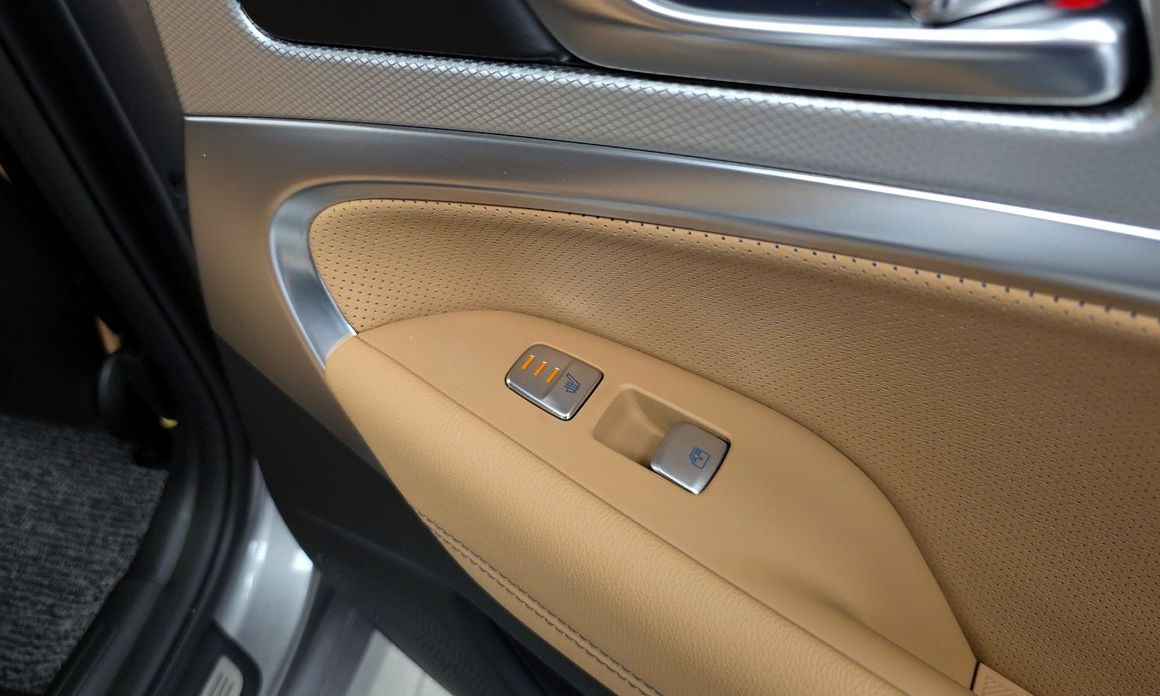 Genesis G70 2025