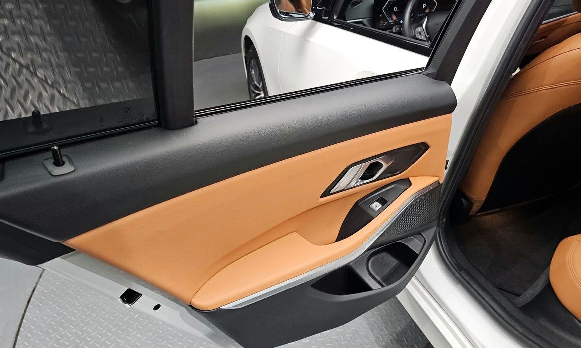 BMW 3-Series 2024
