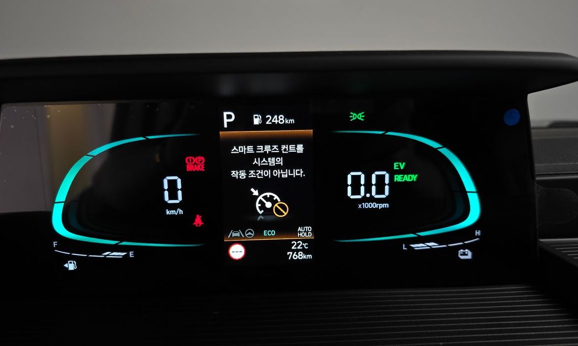 Hyundai Staria 2025