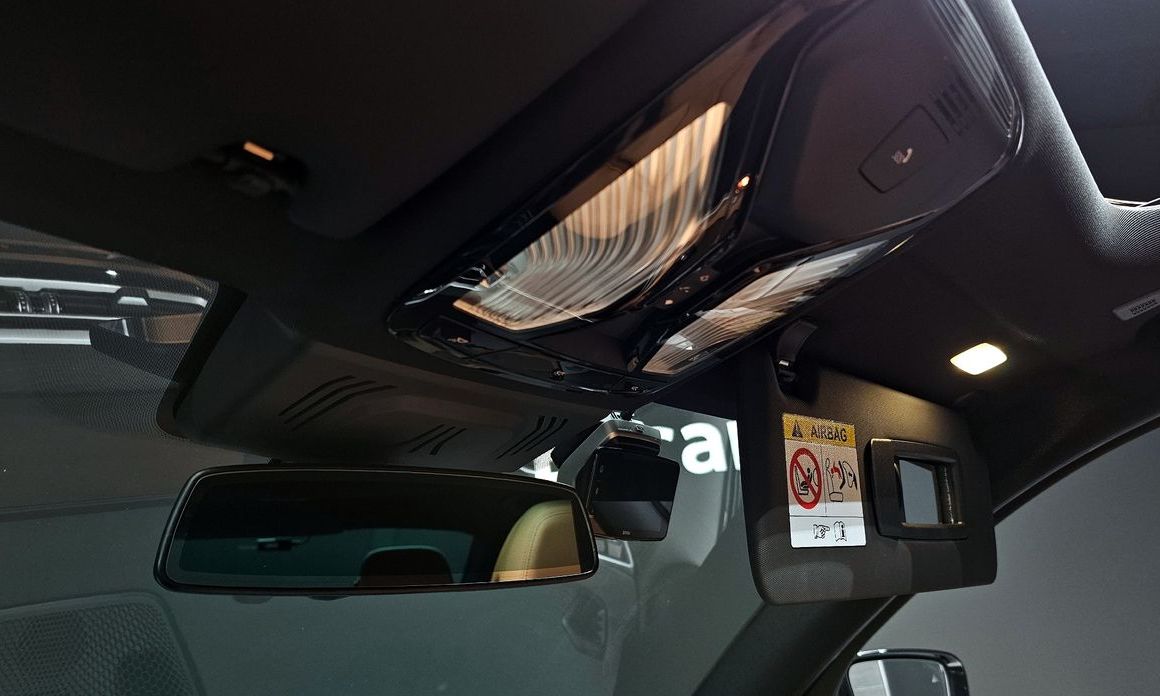BMW 3-Series 2024