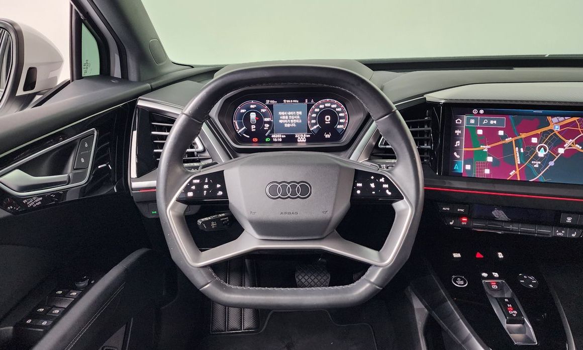 Audi Q4 e-tron 2023