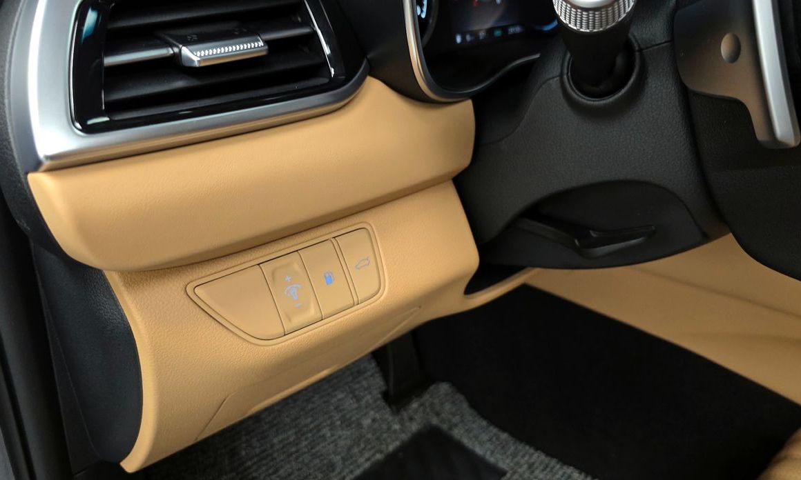 Genesis G70 2025