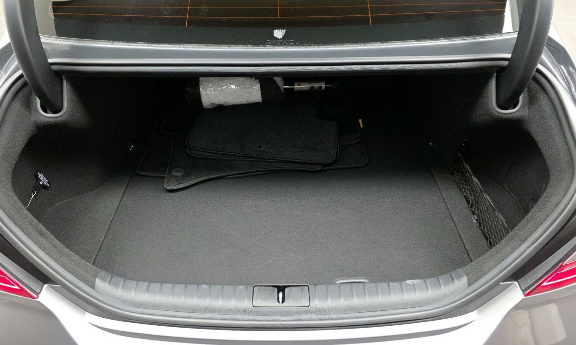 Genesis G70 2025