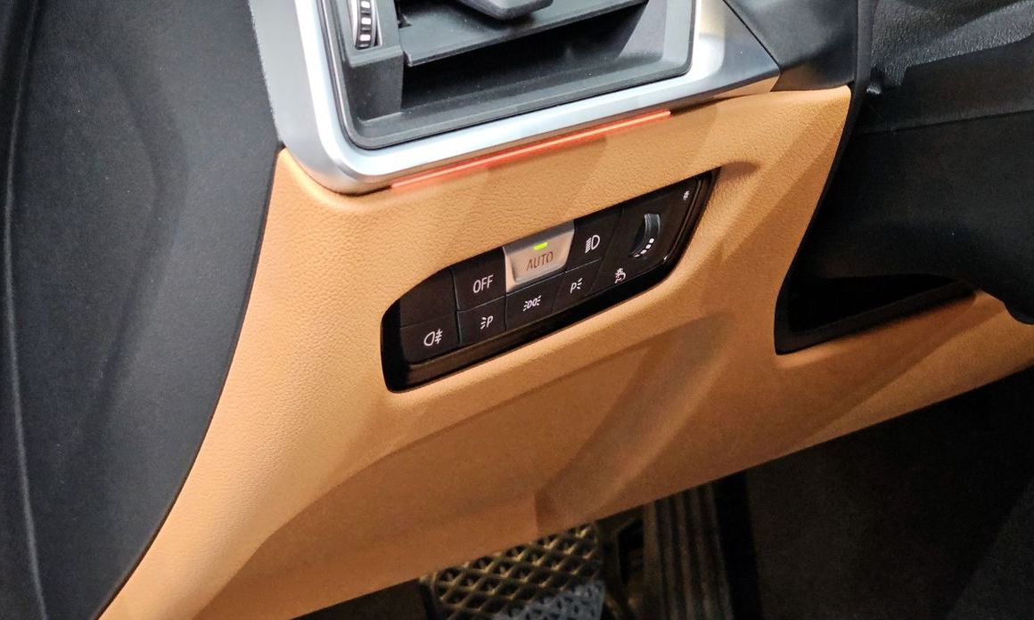 BMW 3-Series 2024