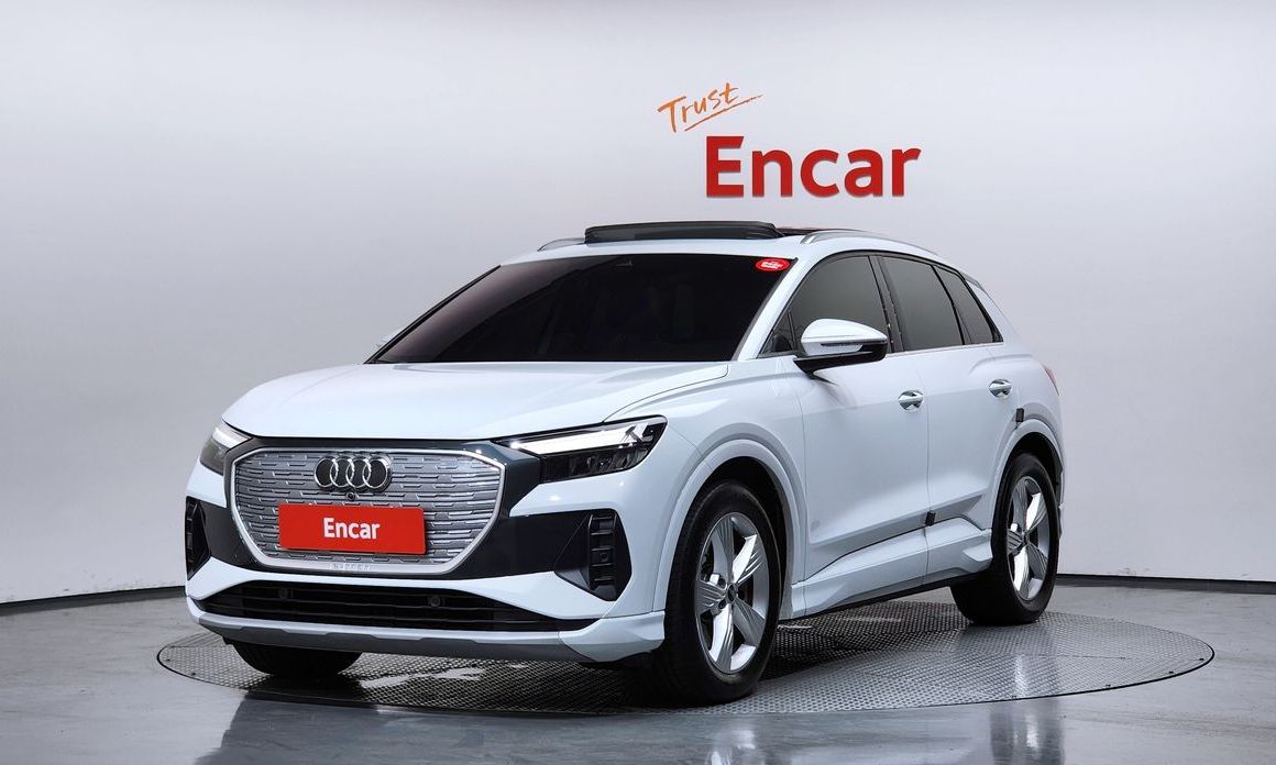 Audi Q4 e-tron 2023