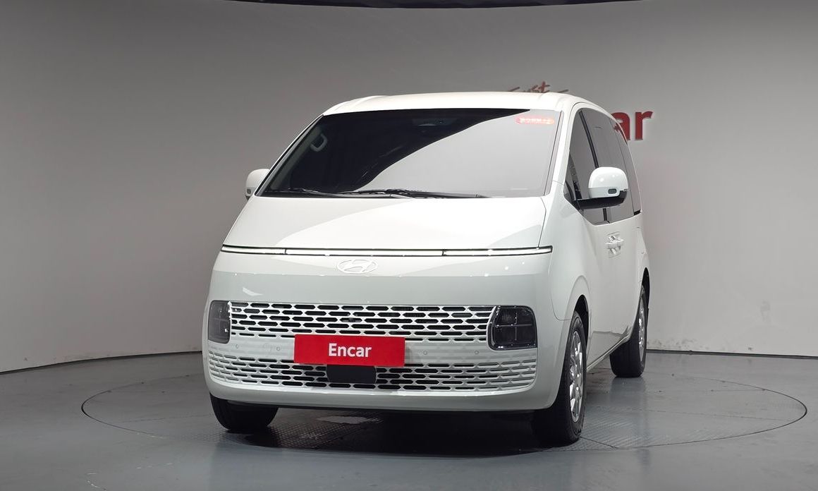 Hyundai Staria 2025