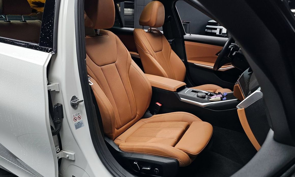 BMW 3-Series 2024