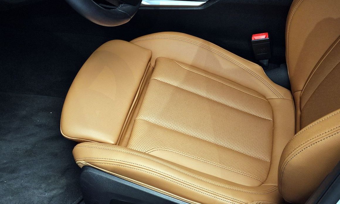 BMW 3-Series 2024