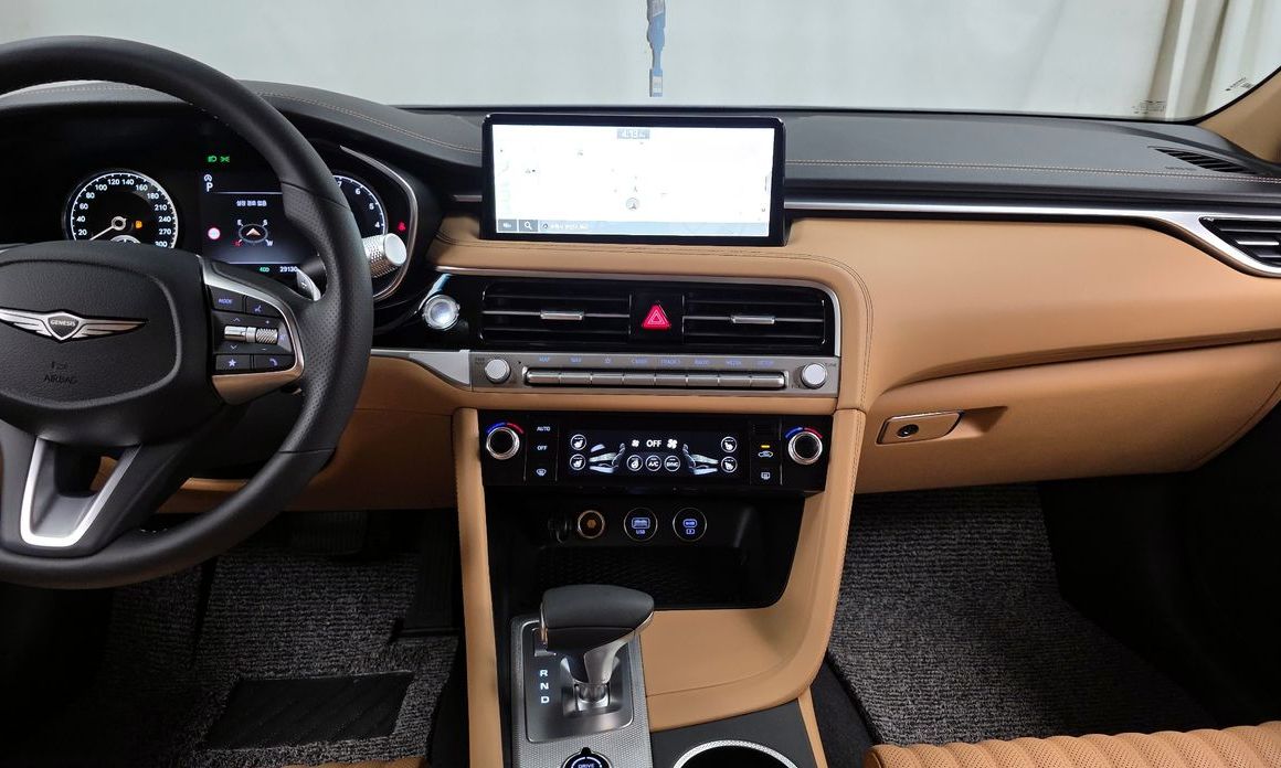 Genesis G70 2025