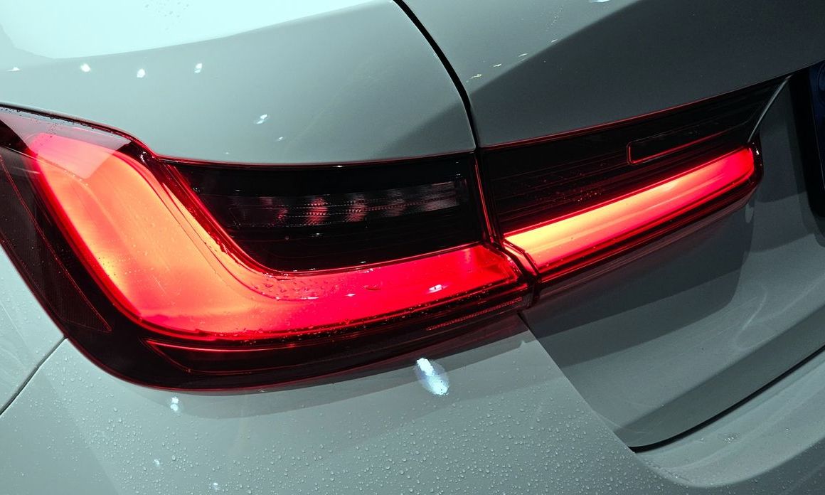 BMW 3-Series 2024