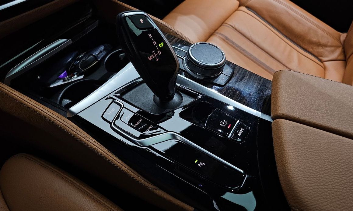 BMW 5-Series 2022