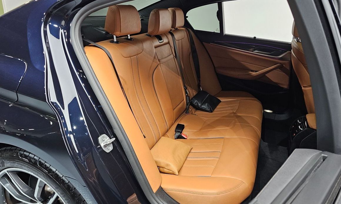 BMW 5-Series 2022