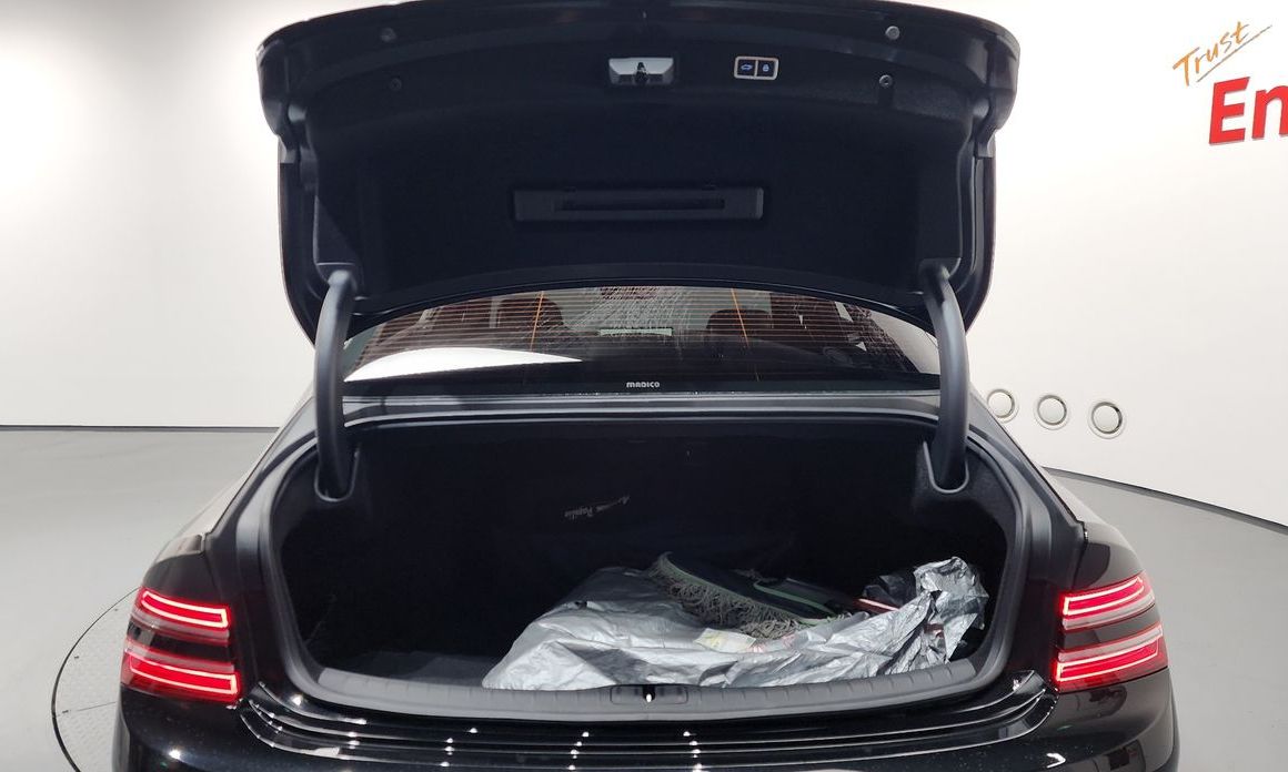 Genesis G80 2021