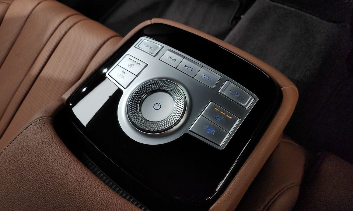Genesis G80 2021