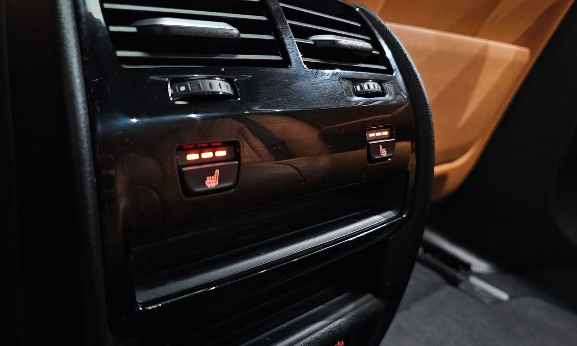 BMW 5-Series 2022