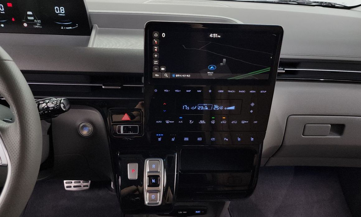 Hyundai Staria 2024