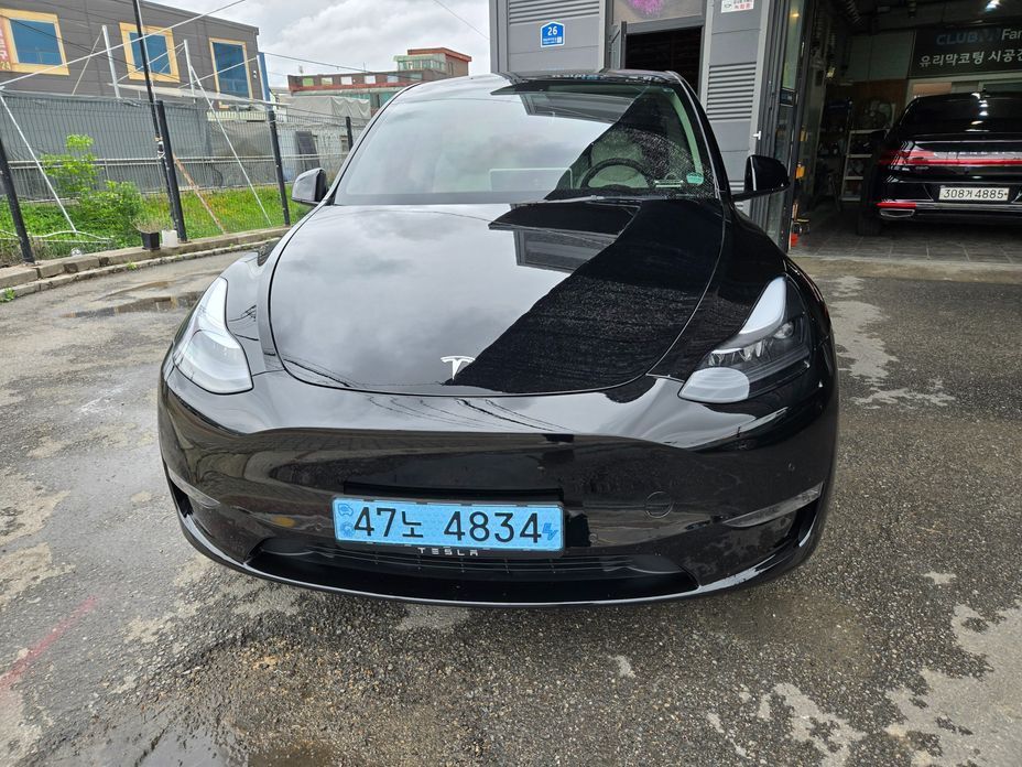 Tesla Model Y 2022